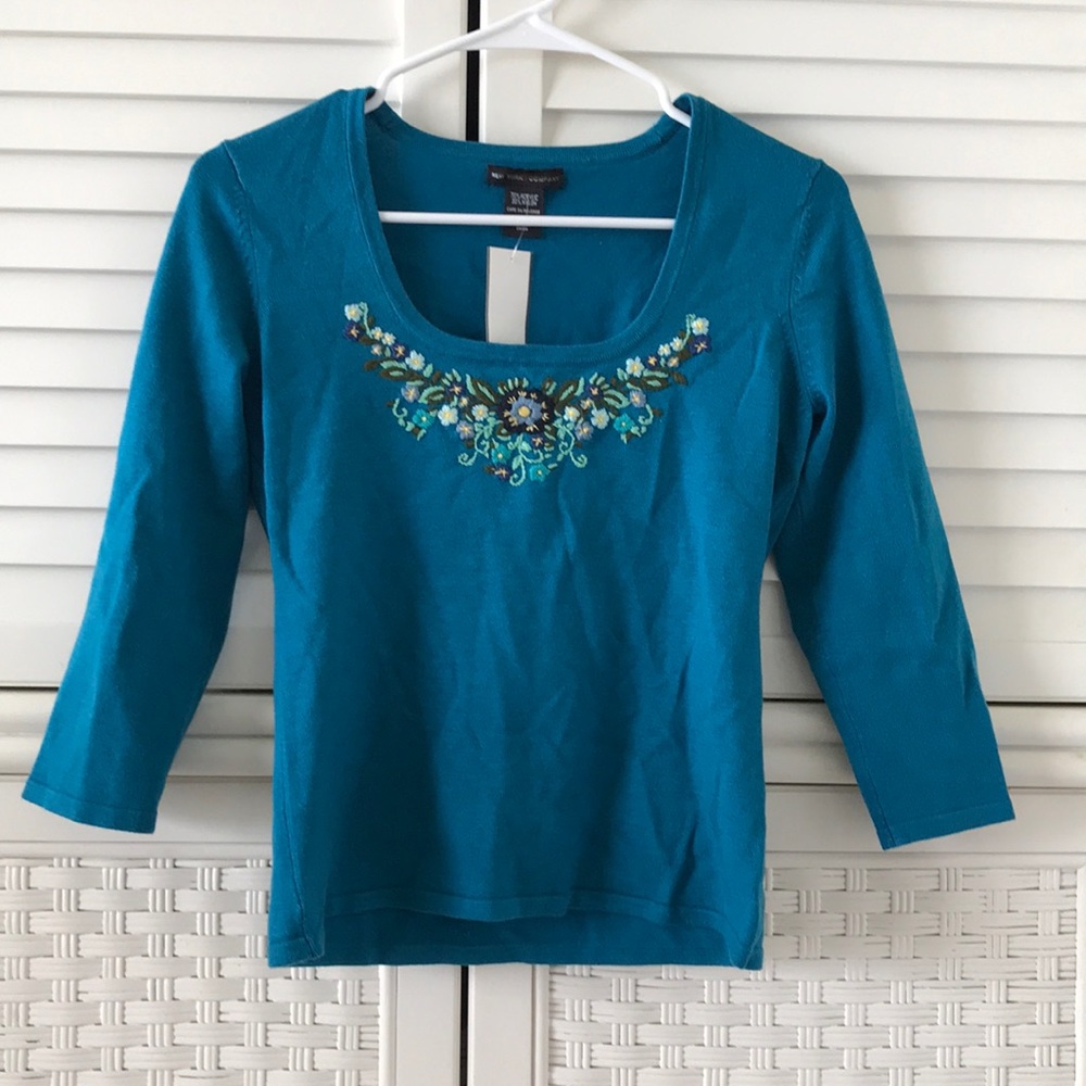 New York & company blue sweater xs NWT 3/4 Sleeve
